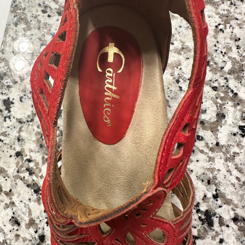 Women's Red Laser-Cut Strappy Sandals - Picture 4 of 6